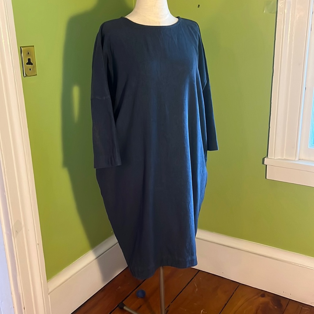 Black Crane tulip shaped shift dress